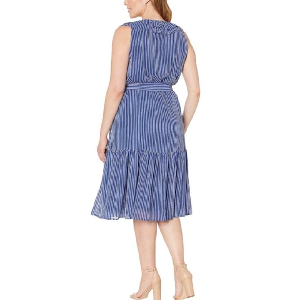 Michael Kors Plussize Striped Tiered Midi Dress - Picture 3 of 7